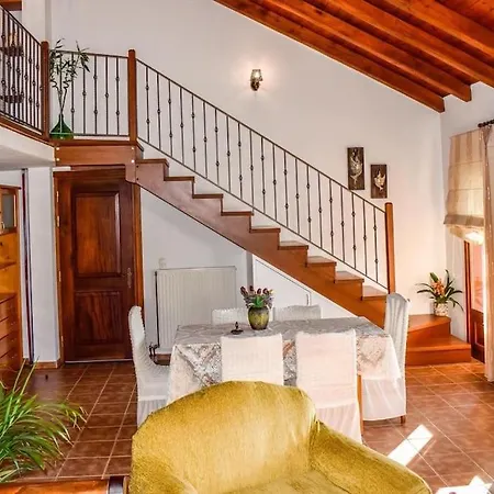 Villa άνετη με μαγευτική θέα *